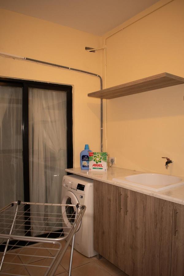 Spacious 3 Bedroom Apartment In Marsascala Марсаскала Екстериор снимка